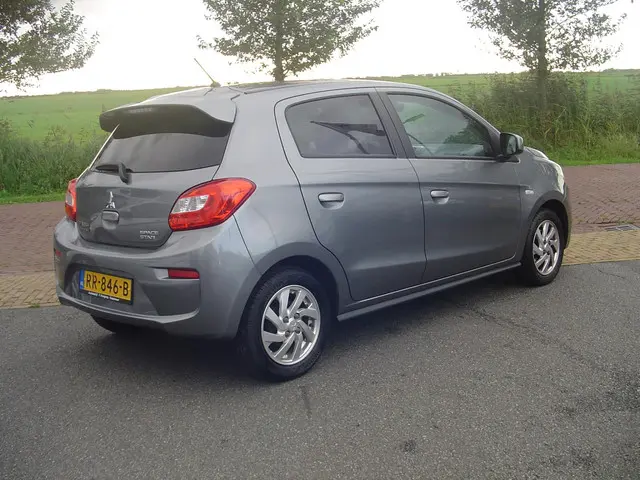 Mitsubishi Space Star 1.0 Intense / Airco / NAP 2018 Benzine 5