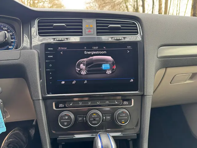 Volkswagen e-Golf E-Golf 2017 Elektrisch 18