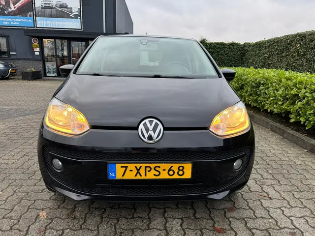 Volkswagen up! 1.0 sport up! 2014 Benzine 12
