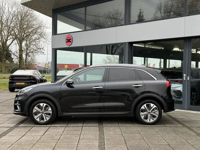 Kia e-Niro Aut. ExecutiveLine 64kWh 2021 Elektrisch 3