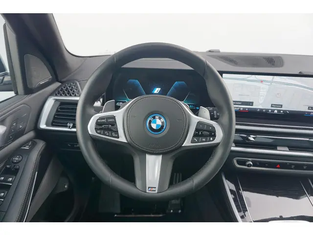 BMW X5 xDrive50e 2024 Hybride Benzine 9