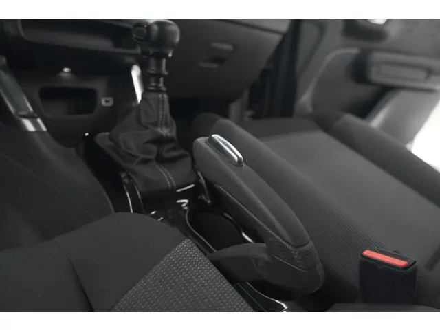Citroën C3 Aircross PureTech 110 Feel 2022 Benzine 37