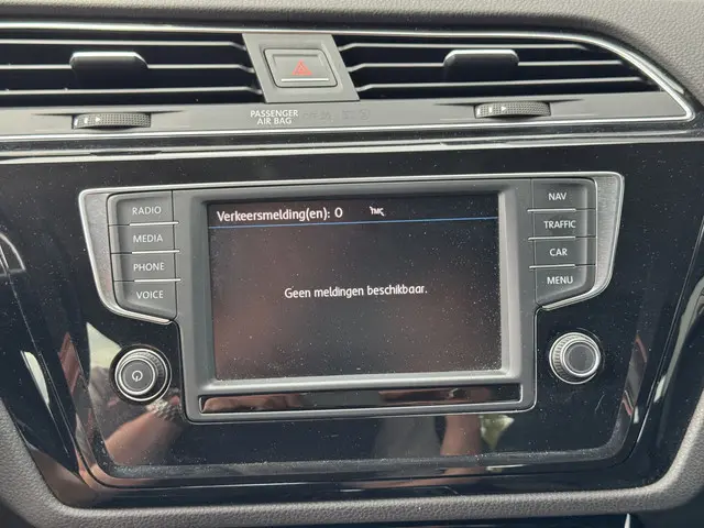 Volkswagen Touran 1.4 TSI Highline 2016 Benzine 37