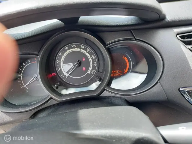 Citroën C3 1.2 PureTech Exclusive 2016 Benzine 5