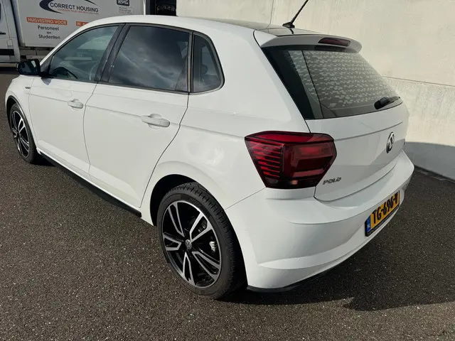 Volkswagen Polo 1.0 TSI R-Line 116 pk !!! 2018 Benzine 4