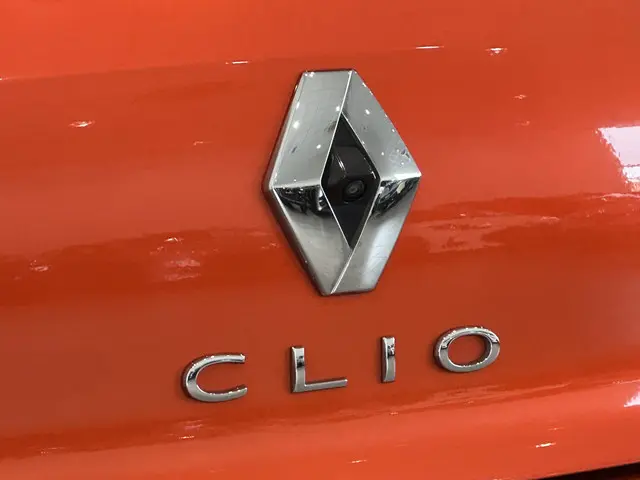 Renault Clio 1.0 TCe 100 Intens 2020 Benzine 14