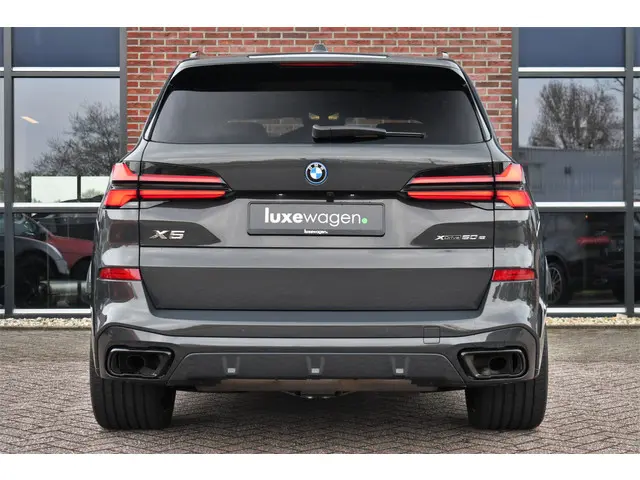BMW X5 xDrive50e M-Sport Pro 2024 Hybride Benzine 8