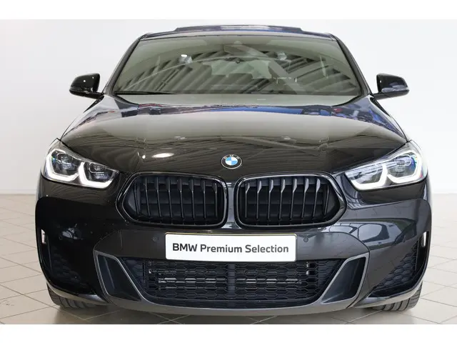 BMW X2 xDrive25e 2021 Hybride Benzine 4