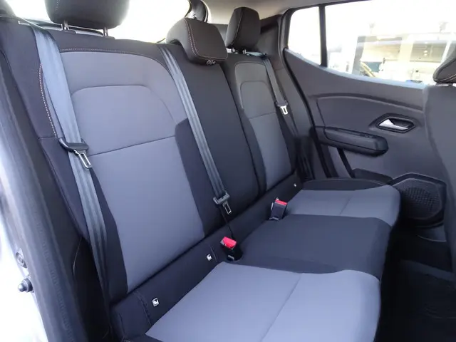 Dacia Sandero Stepway 1.0 TCe 110 Extreme 2025 Benzine 7