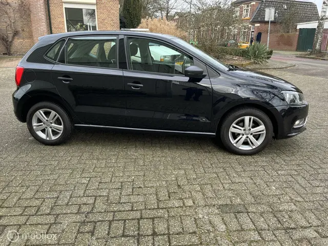 Volkswagen Polo 1.0 Comfortline 2014 Benzine 4