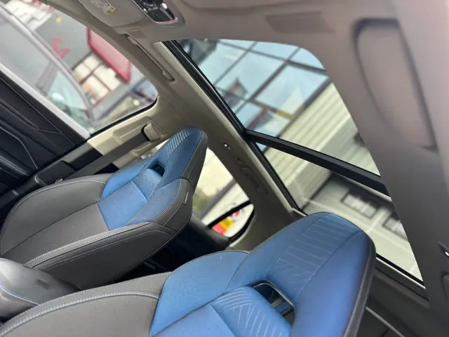Lynk & Co 01 1.5 2024 Hybride Benzine 15