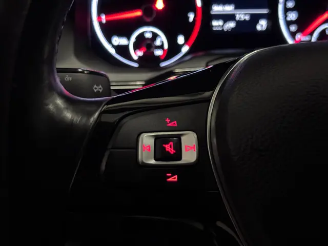 Volkswagen Polo 1.0 TSI Comfortline 2018 Benzine 19