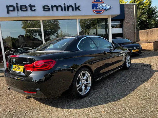 BMW 4 Serie Cabrio 420i Executive M Pakket 2019 Benzine 29