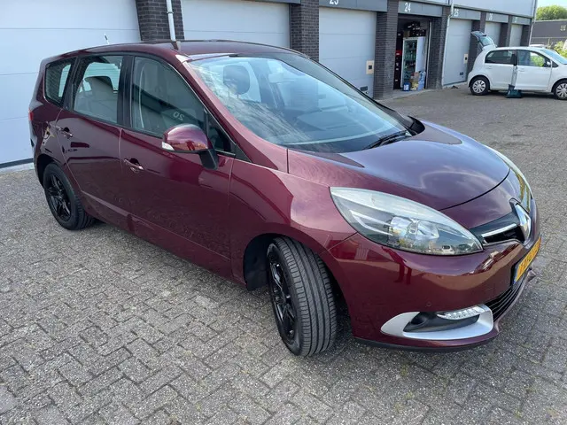 Renault Grand Scénic 2