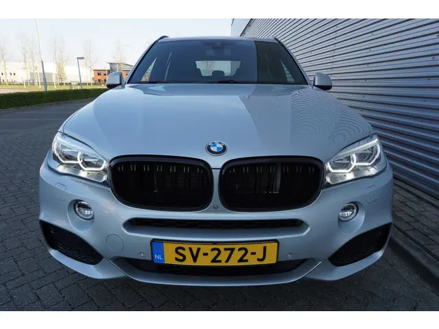 BMW X5 xDrive30d High Executive M Sport 2015 Diesel 6