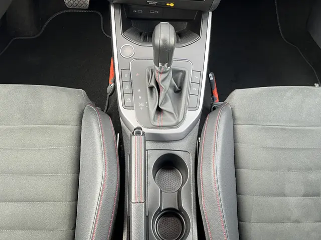 SEAT Arona 1.0 TSI FR Limited Edition 2020 Benzine 27