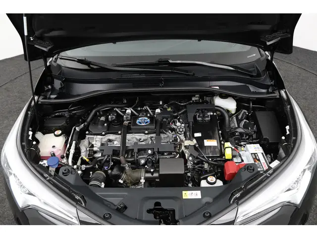 Toyota C-HR 1.8 Hybrid Style 2019 Hybride Benzine 35