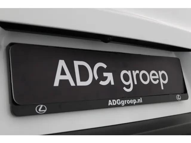 Lexus UX 300h 35th Edition 2026 Hybride Benzine 40