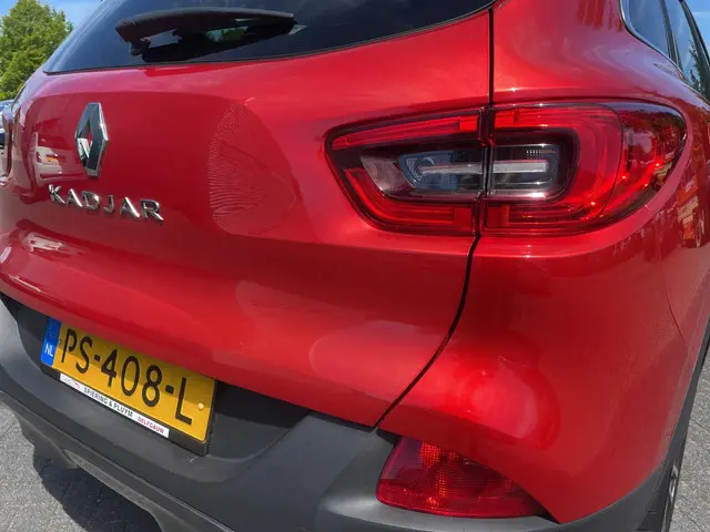 Renault Kadjar 1.2 TCe Bose 2017 Benzine 24