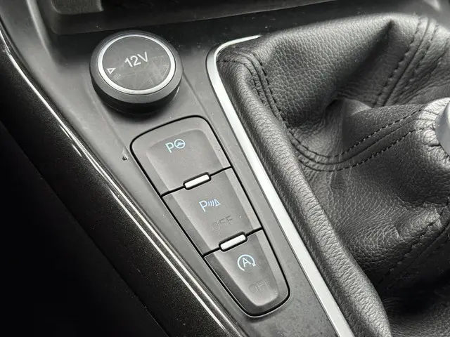 Ford Focus Wagon 1.0 First Edition 2015 Benzine 23