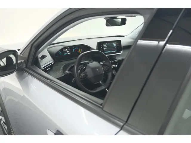 Peugeot e-2008 EV Active 50 kWh 2022 Elektrisch 2