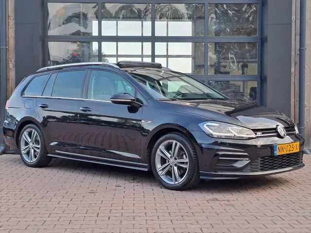 Volkswagen Golf Variant 1.4 TSI Highline 2017 Benzine 2