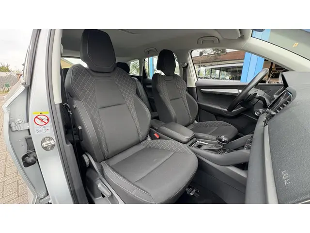 Škoda Karoq 1.5 TSI ACT Business Edition 2021 Benzine 17