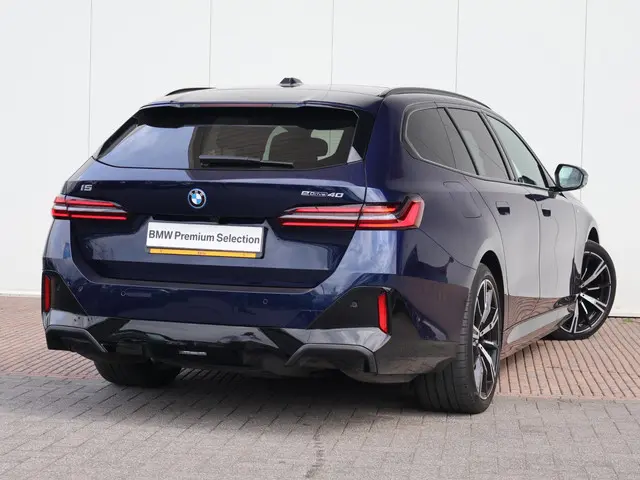 BMW i5 Touring 2024 Elektrisch 6