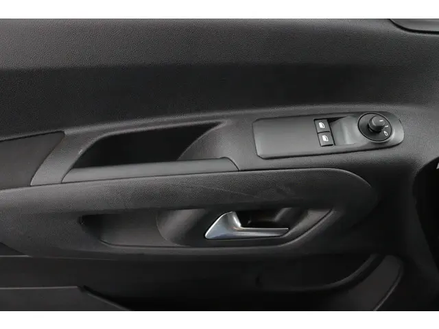 Opel Combo Life 1.2 Turbo L1H1 Edition 2019 Benzine 16