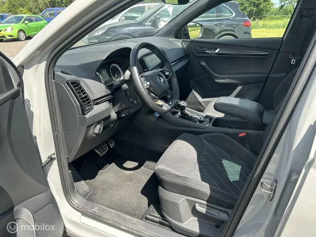 Škoda Karoq 1.5 TSI ACT Sportline Business 2021 Benzine 6