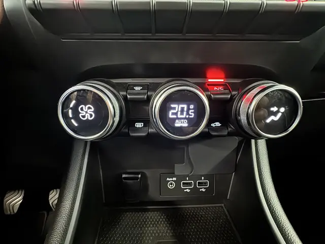 Renault Captur 1.0 TCe 100 Intens 2020 Benzine 13