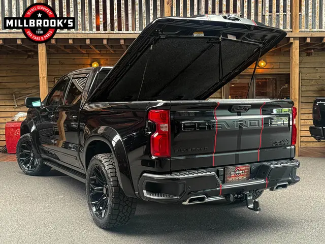 Chevrolet Silverado high country 6.2 V8 2024 LPG/Gas 12