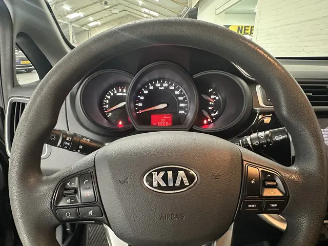 Kia Rio 1.2 CVVT ComfortPlusLine Navigator 2016 Benzine 12