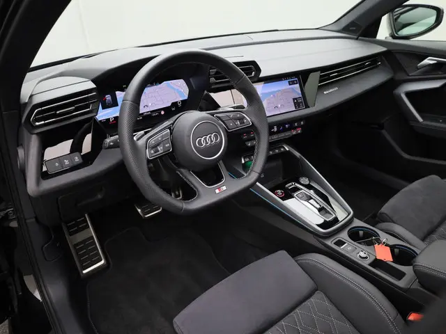 Audi S3 Sportback 2.0 TSFI/333PK S3 quattro 2024 Benzine 20