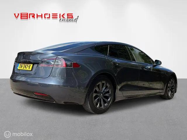 Tesla Model S 100D Black Pack 2018 Elektrisch 4