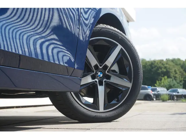 BMW 2 Serie Active Tourer 220i 2024 Benzine 22