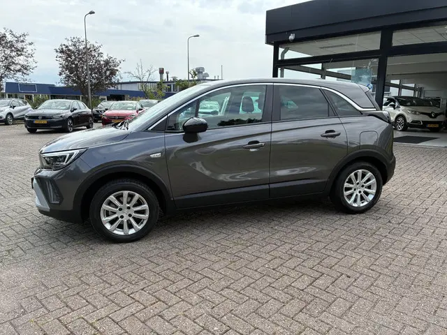 Opel Crossland 1.2 Turbo Elegance 2022 Benzine 44