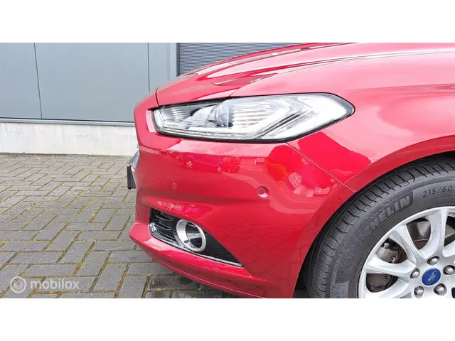 Ford Mondeo 1.5 Titanium 2015 Benzine 12