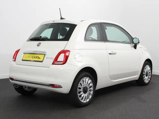 Fiat 500 1.0 Hybrid Dolcevita 2022 Benzine 6