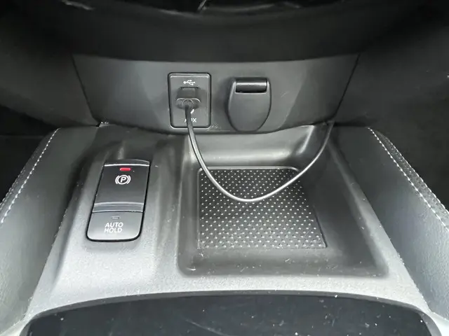 Nissan X-Trail 1.6 DIG-T N-Connecta 7p. 2018 Benzine 74