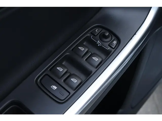 Volvo V60 2.0 T3 Polar+ Dynamic 2017 Benzine 30