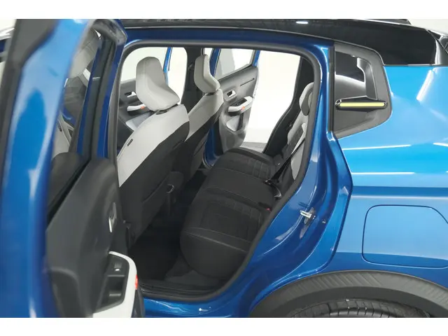 Citroën C3 1.2 Turbo 100pk Max 2025 Benzine 28