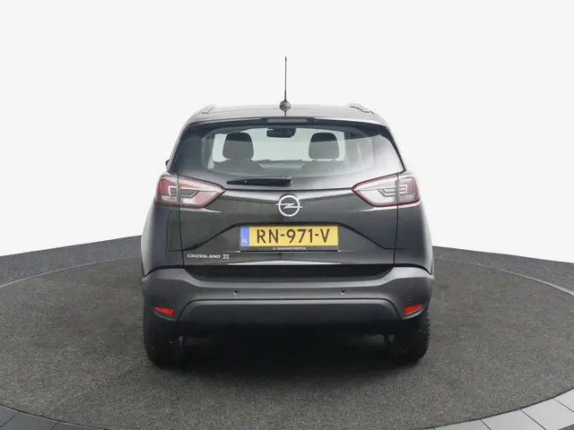 Opel Crossland X 1.2 Innovation zwart 2018 Benzine 5