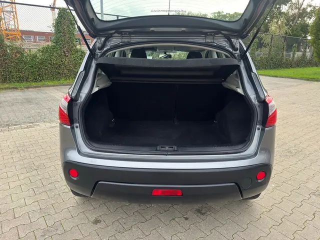 Nissan QASHQAI 1.6 Visia 2013 Benzine 9