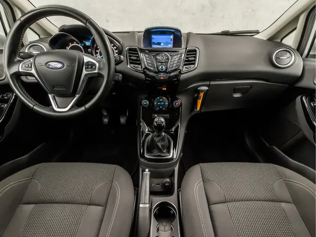 Ford Fiesta 1.0 EcoBoost Titanium Sport 2015 Benzine 6