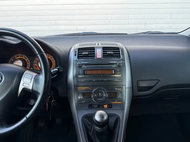 Toyota Auris 1.6-16V Sol| AIRCO| NAP| NEW APK 2008 Benzine 16