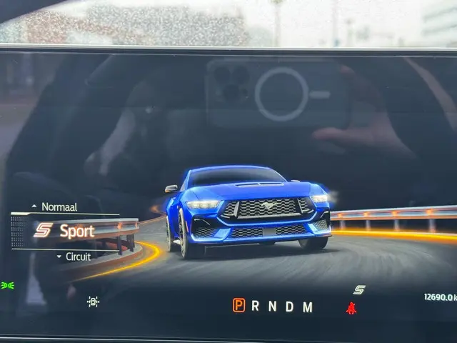 Ford Mustang Fastback GT 5.0 V8 Dark Horse 2024 Benzine 21