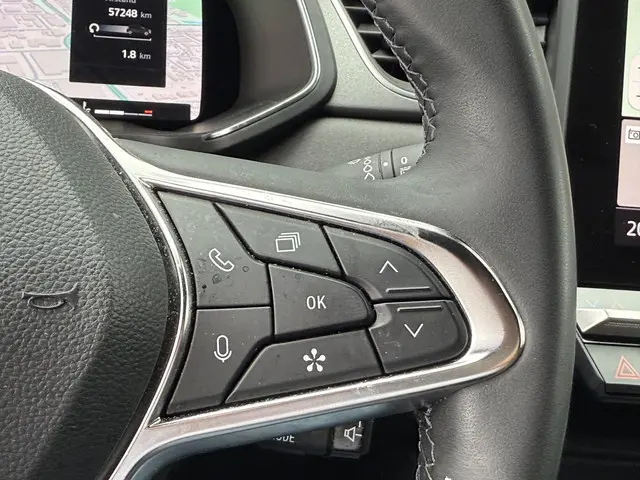 Renault Captur 1.0 TCe 90 techno 2024 Benzine 16