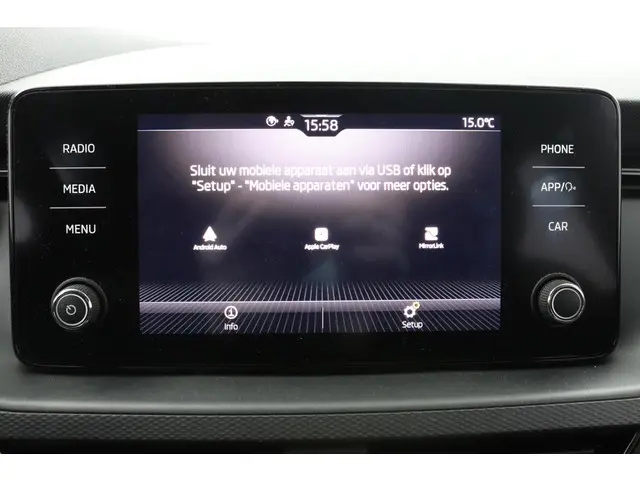 Škoda Kamiq 1.0 TSI 110pk Ambition 2021 Benzine 16
