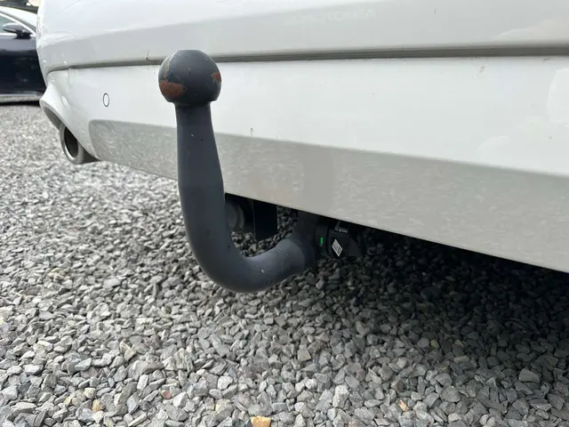 BMW 2 Serie 218 | AUT | LEDER | NAVI | AIRCO 2021 Diesel 14